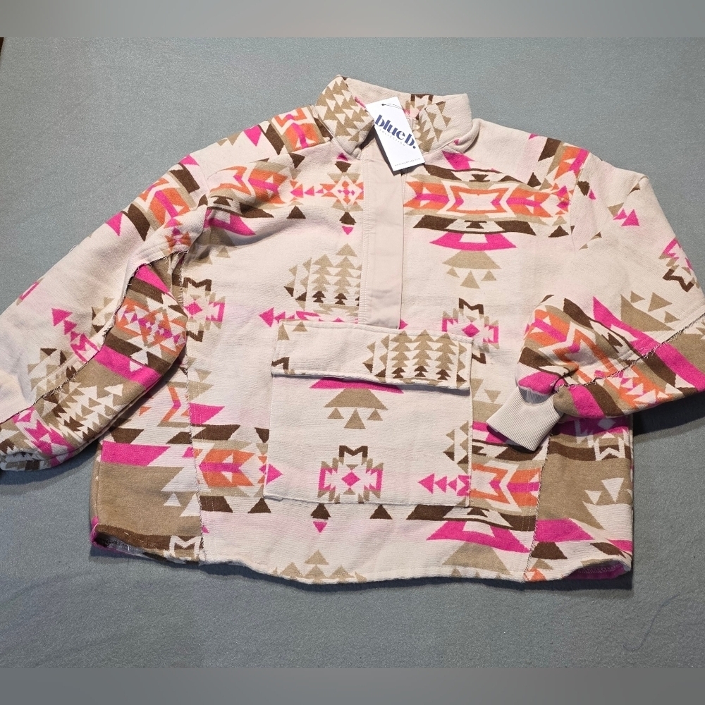 NWT blue b Aztec Print Pullover with Pink Accents Size S/M/L PTP 25 - Picture 2 of 13